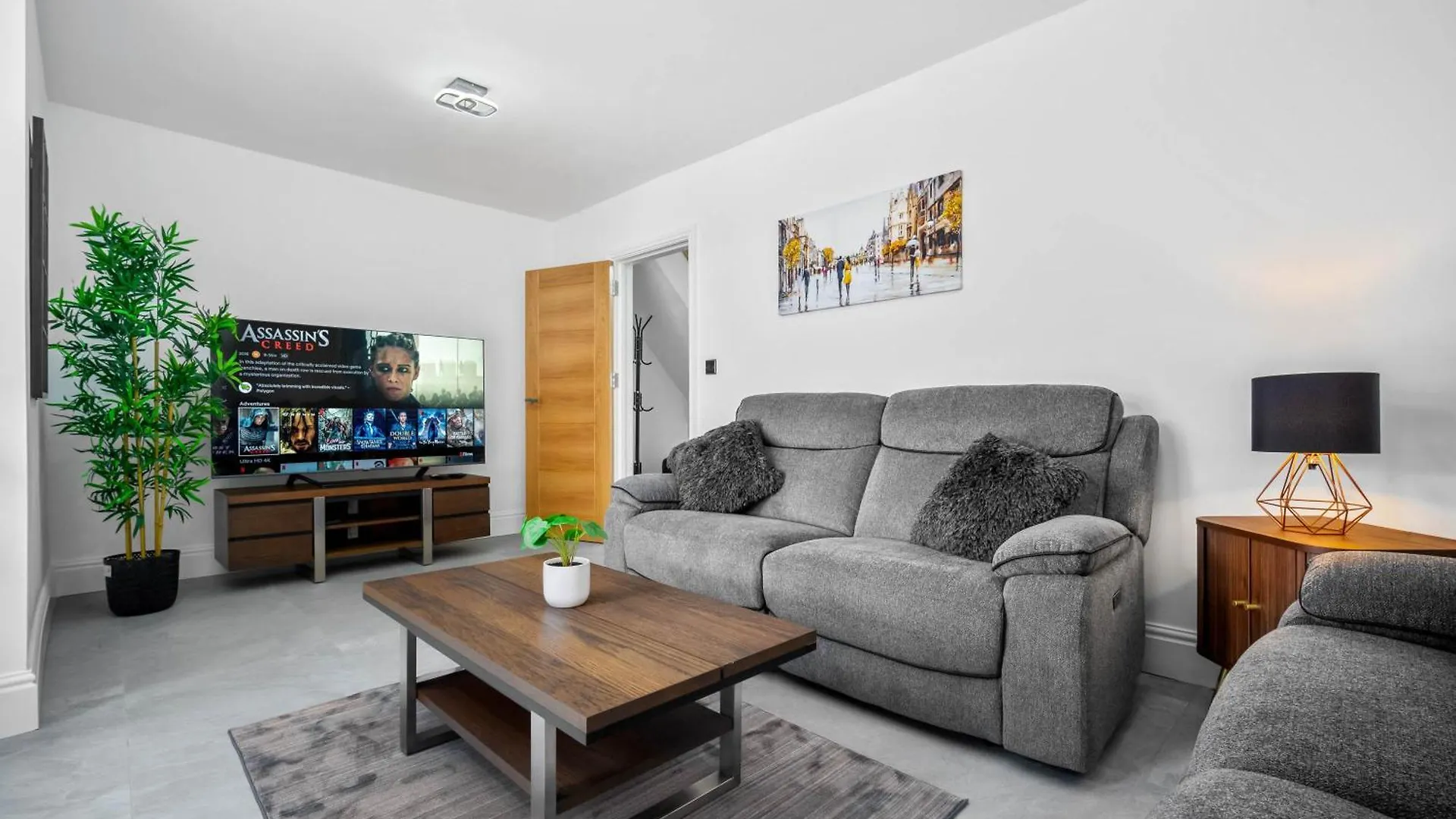5 Bedroom House Solihull 10 Mins Drive From Bhx & Nec Private Off Road Parking Birmingham