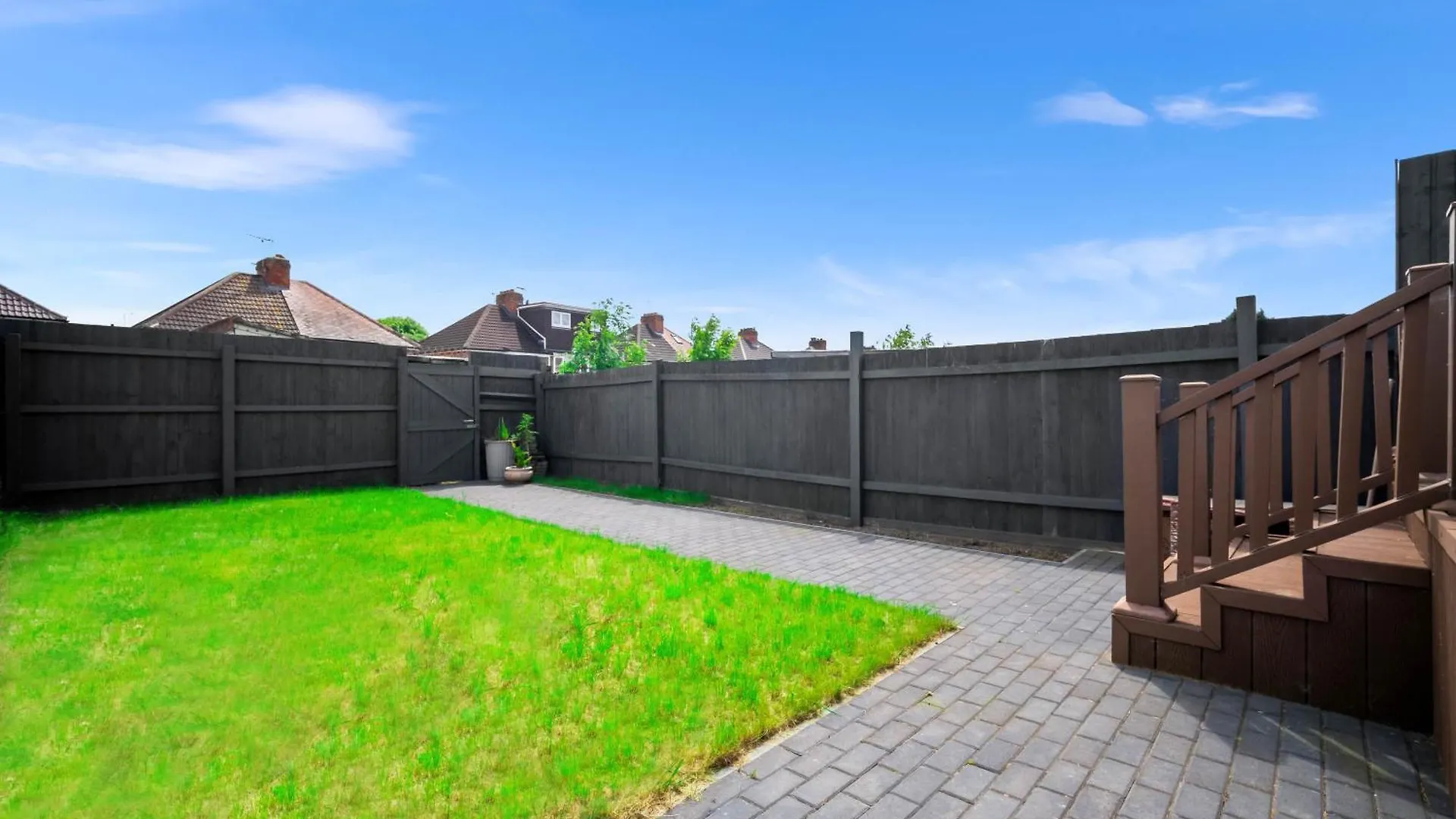 Holiday home 5 Bedroom House Solihull 10 Mins Drive From Bhx & Nec Private Off Road Parking Birmingham United Kingdom